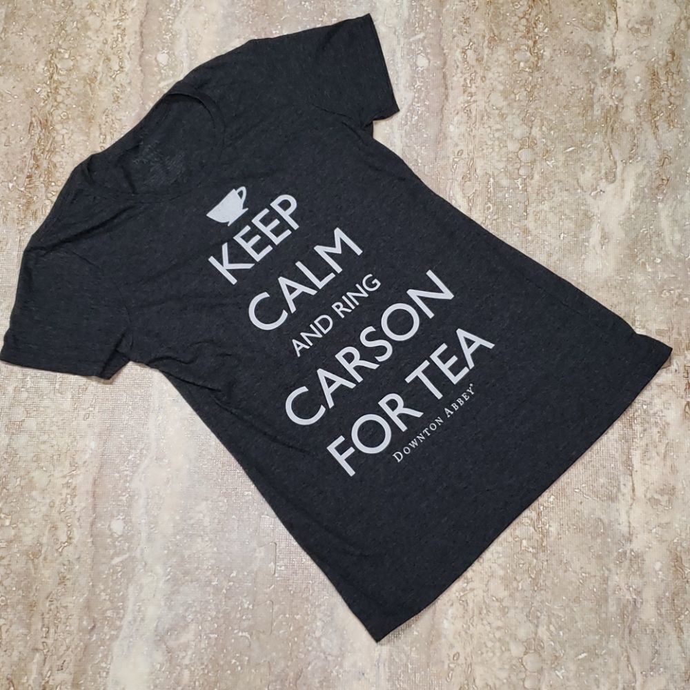 DOWNTOWN ABBEY WOMENS TEE SIZE L